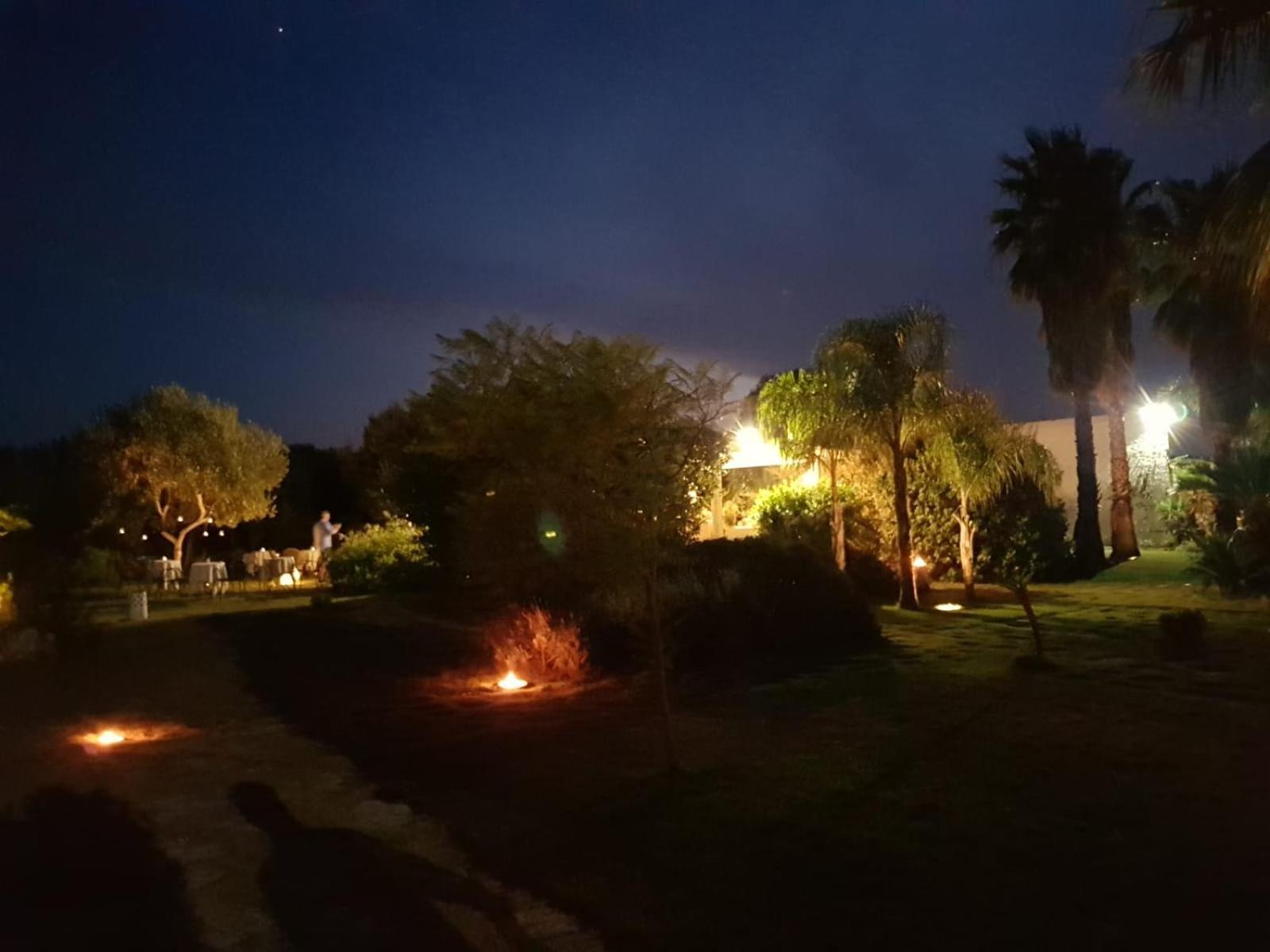 Masseria Boezio Ostuni Bed & Breakfast Torre Santa Sabina Exterior photo